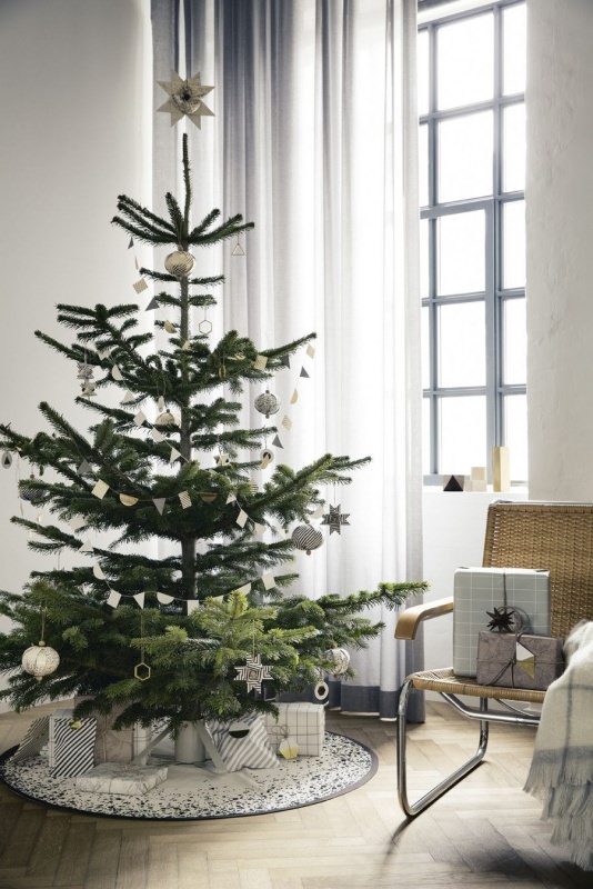 Centrotavola Natalizi Nordici.Albero Di Natale In Stile Scandinavo Decorazioni Natalizie Nordiche