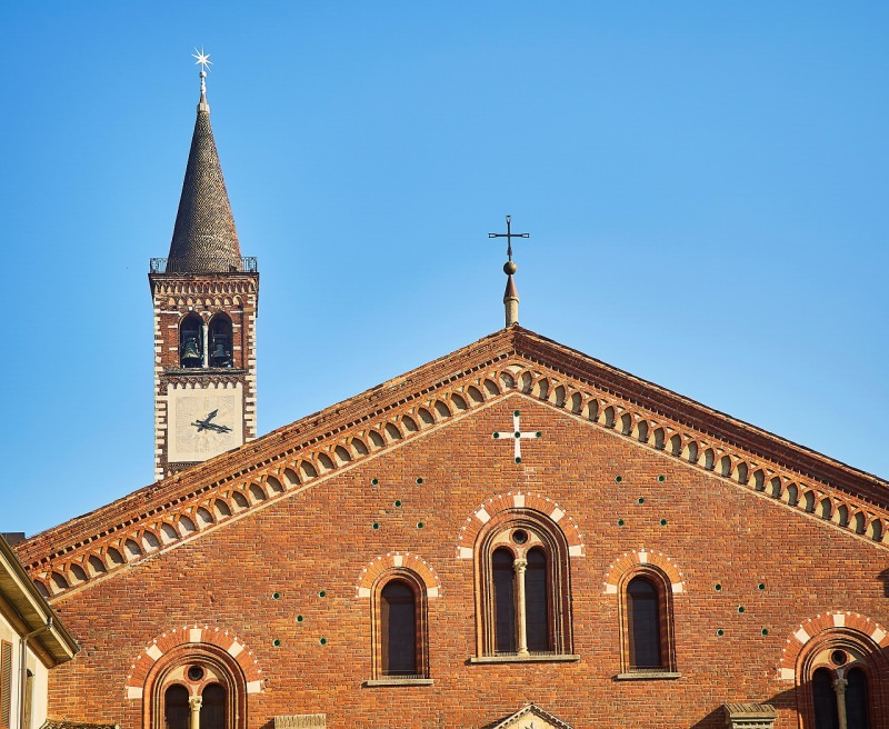 stella dei Magi campanile basilica sant eustorgio Milano