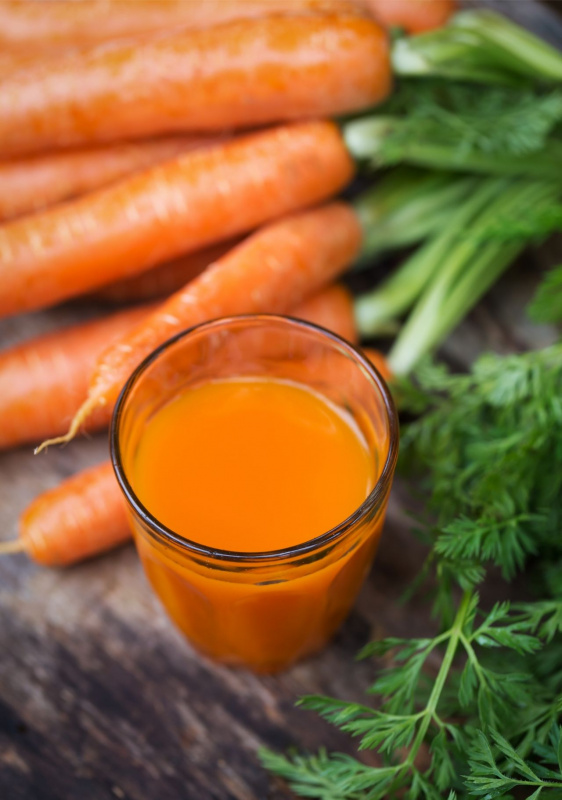 betacarotene succo arancione carota