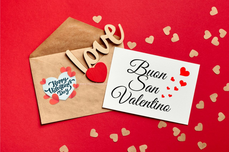 busta carta kraft cuori san valentino biglietto auguri scritta love buon san valentino fondo rosso