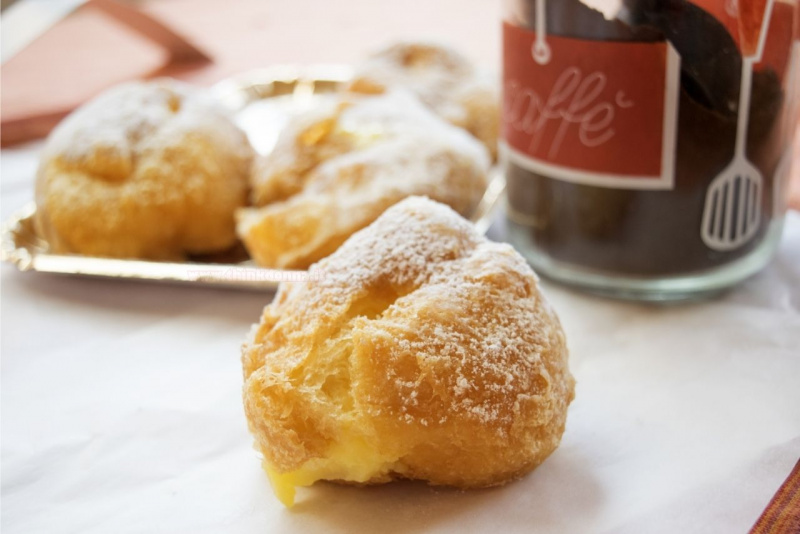 dolce bign di San Giuseppe zucchero a velo barattolo caff