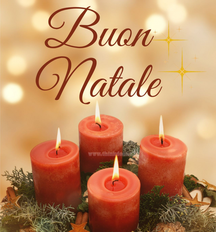 scritta buon natale corona Avvento candele rosse rami verdi