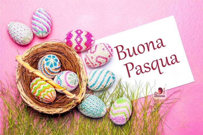 buona pasqua scritta uova decorazioni cestino paglia