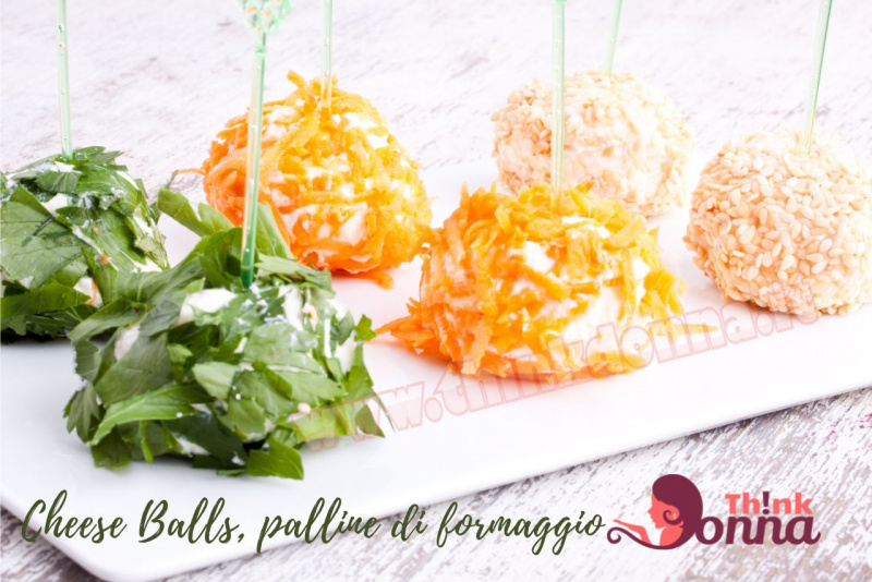 palline di formaggio aromatizzato cheese balls piatto da portata spiedini 