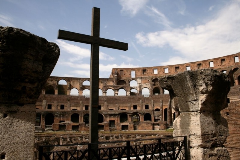 croce colossero roma