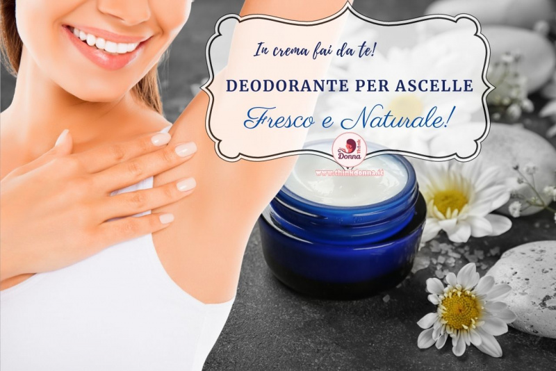 viso donna sorridente mostra ascella pulita vasetto vetro blu deodorante in crema fai da te fiori 