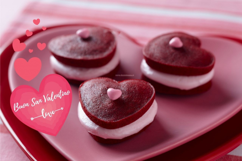 whoopie pies cuori morbidi farciti con ricotta dolce San Valentino