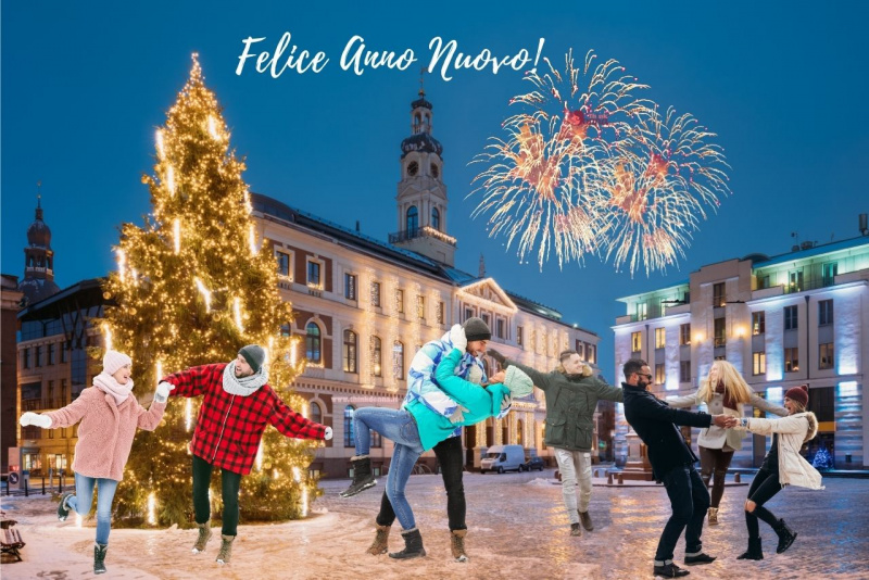 felice anno nuovo come vestirsi capodanno all aperto albero di natale piazza fuochi artificio