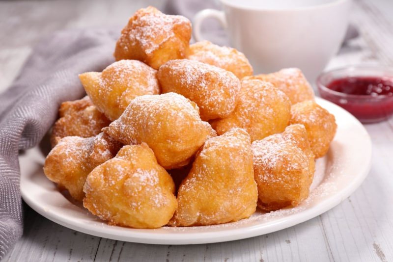 sfinci frittelle siciliane san martino dolce zucchero a velo