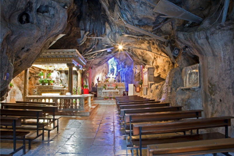 santuario santa Rosalia grotta monte Pellegrino Palermo