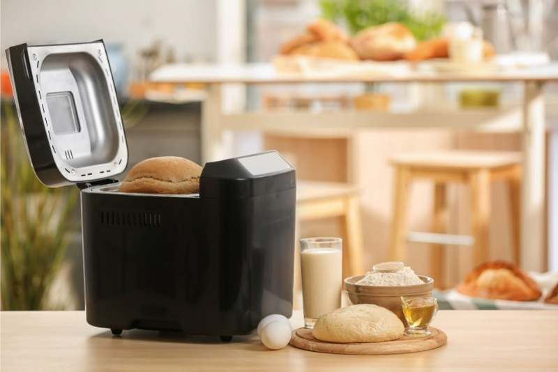 preparare il pane con la macchina per il pane fatto in casa