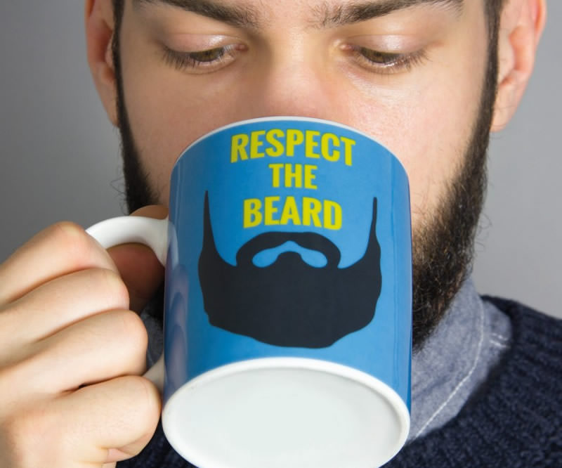 5 idee regalo per lui per i suoi 30 anni mug respect the beard viso uomo hipster barba tazza 