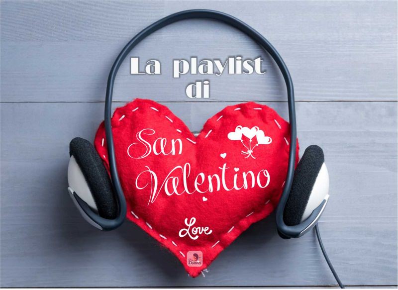 la playlist di san valentino cuore di stoffa rosso scritta cuffie