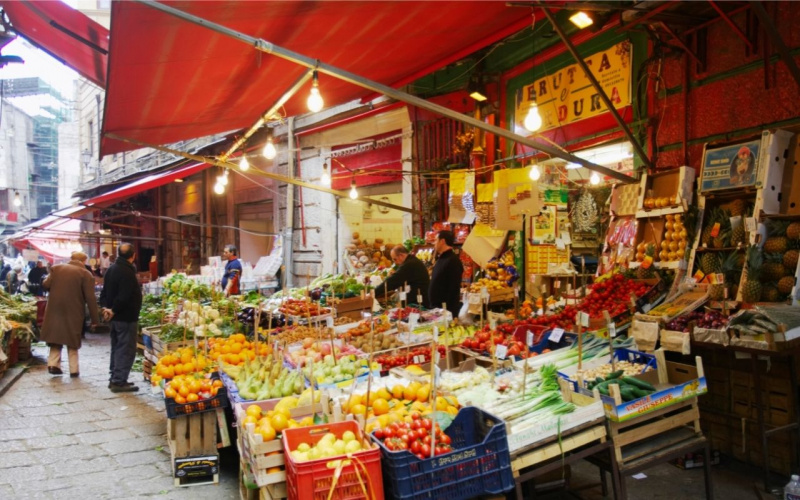 vucciria mercato palermo frutta e verdura