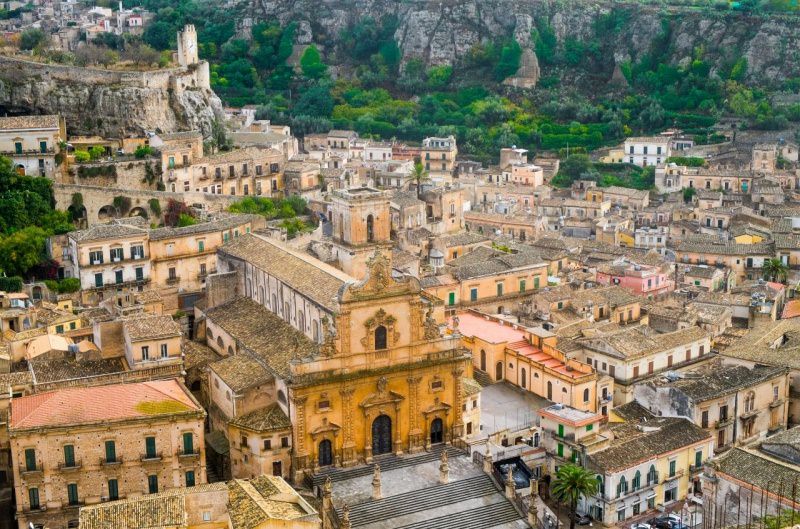 Modica paesaggio vista dall alto 