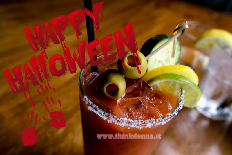 cicchetto shottino bloody mary scritta mani sangue Halloween