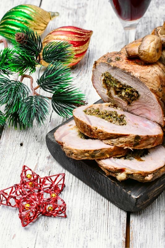 petto di vitello farcito tagliere tavola decorazioni addobbi natale secondo piatto