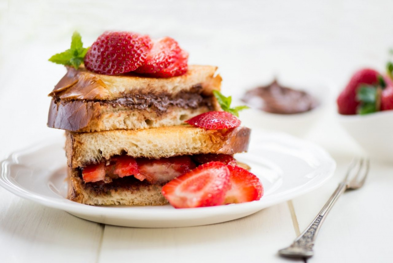 french toast fragole nutella dessert dolce 