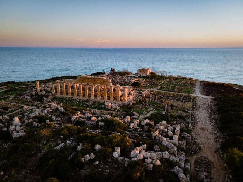 vista mare Selinunte tramonto parco archeologico