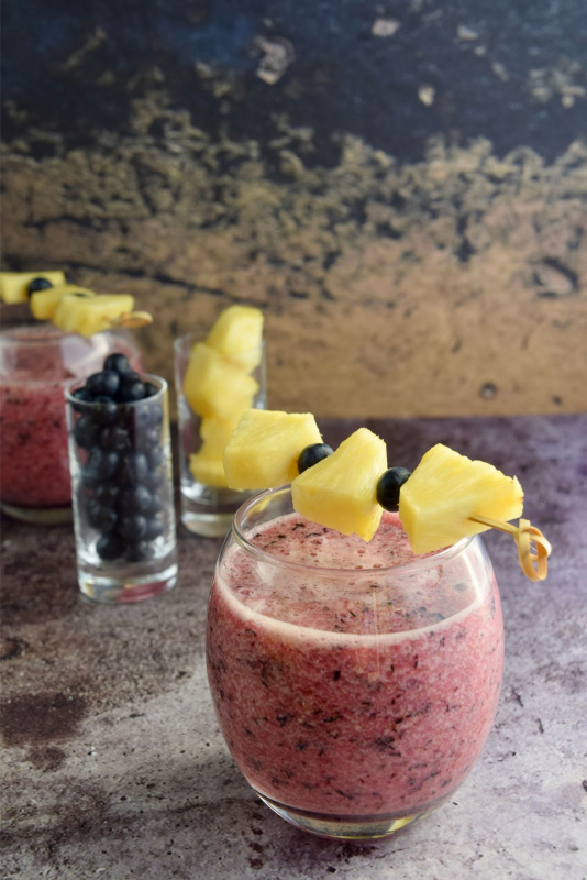 frullato frutta smoothie ananas mirtillo