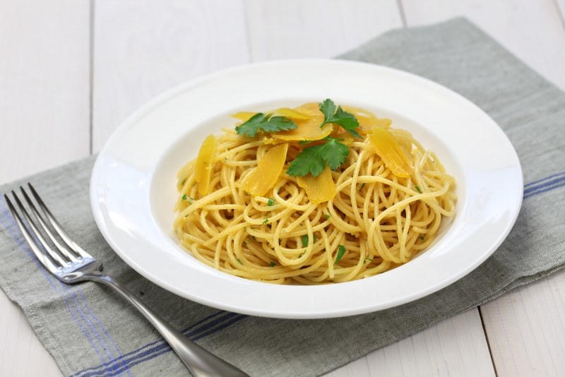 spaghetti con bottarga piatto pronto