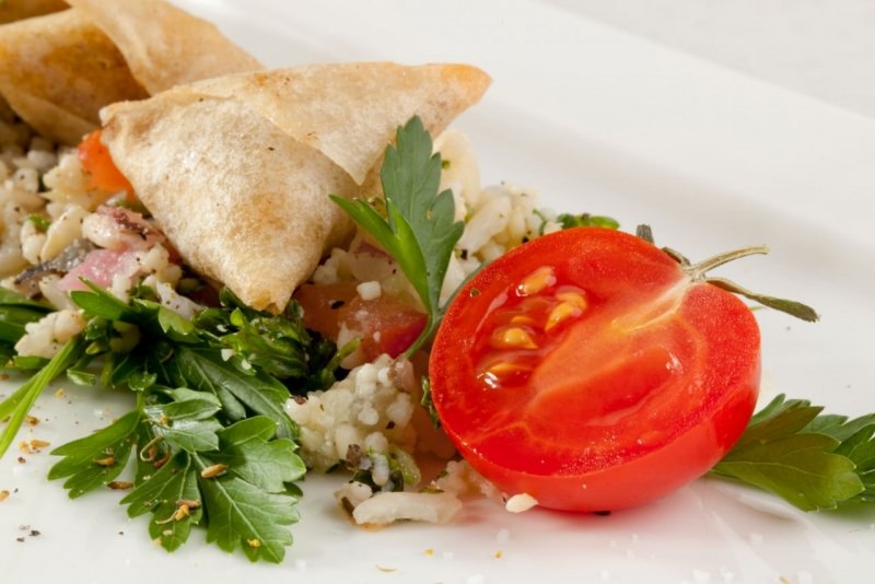 Tabbouleh alla siciliana antipasto di verdure pomodoro