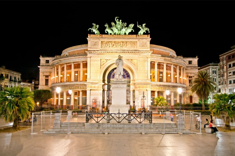 Politeama piazza Palermo 