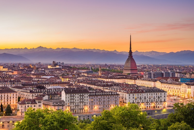 skyline Torino tramonto Mole Antonelliana